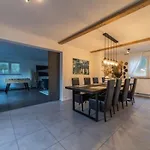 The Eau Rouge 600m From The Entrance Of The Circuit Semesterbostad *