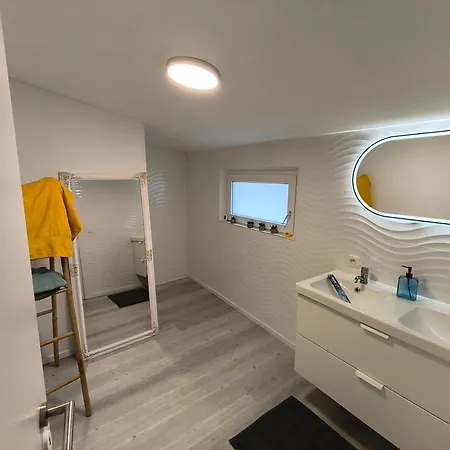 Semesterbostad The Eau Rouge 600m From The Entrance Of The Circuit Stavelot