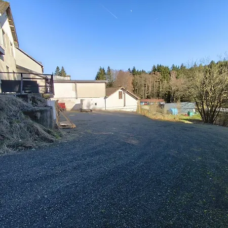 The Eau Rouge 600m From The Entrance Of The Circuit Holiday home *