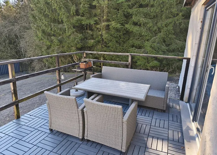 בית נופש The Eau Rouge 600m From The Entrance Of The Circuit